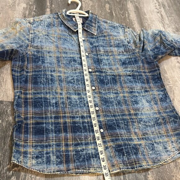 Guess Plaid Button-Up Shirt - Picture 8 of 8